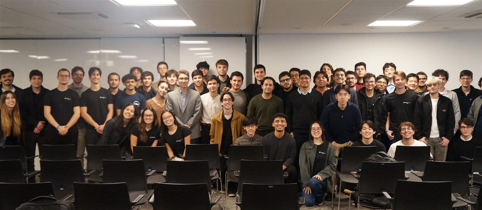 Participantes do segundo dia do Quant Connect 2026, na B3